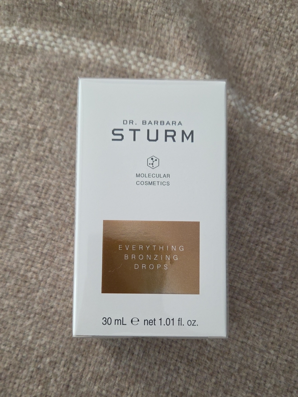 Dr. Barbara Sturm Bronzing Drops - Bronze & White Packaging
